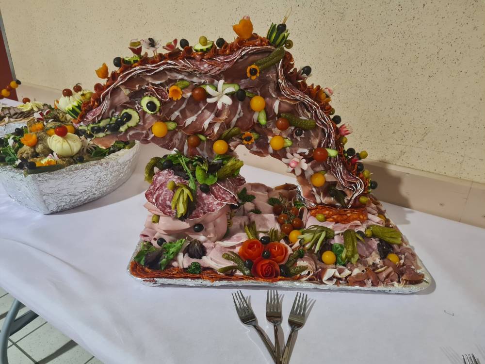 Sculpture de charcuterie
